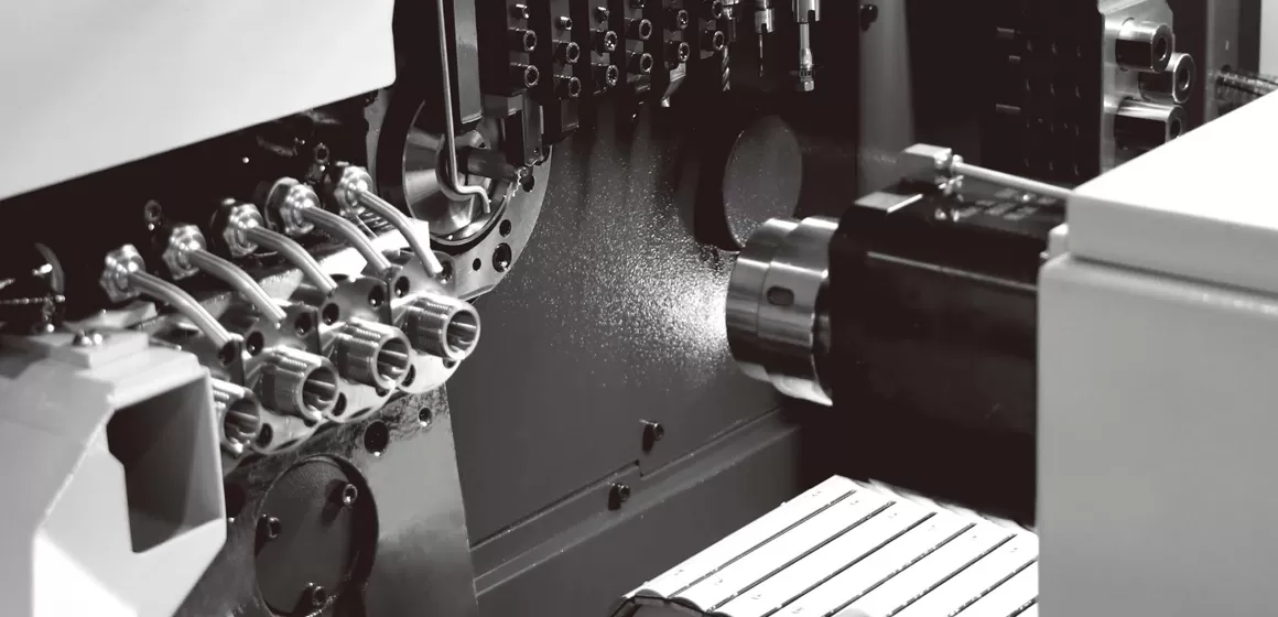 Composants du tour automatique de découpage CNC