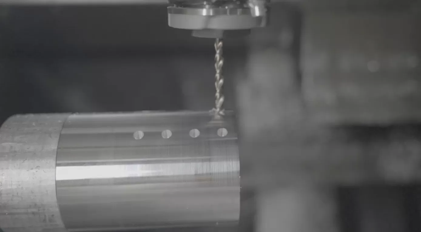 Tour CNC horizontal de tournage (fraisage) L-35Y